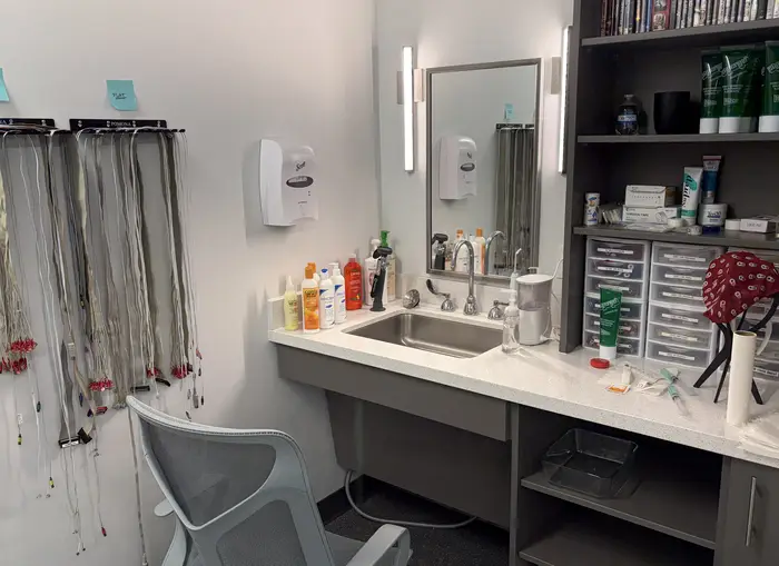 Photo of the inside of Ally's research lab and where participants go